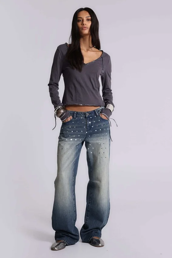 Fira Sequin V Neck Tee