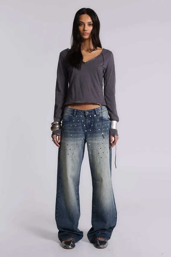Fira Sequin V Neck Tee